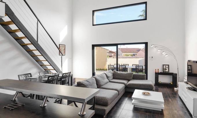 Gruissan Casa | Belle Villa Avec Piscine