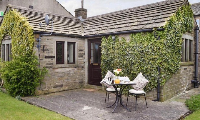 Grange Moor Casa | Bellhouse Croft