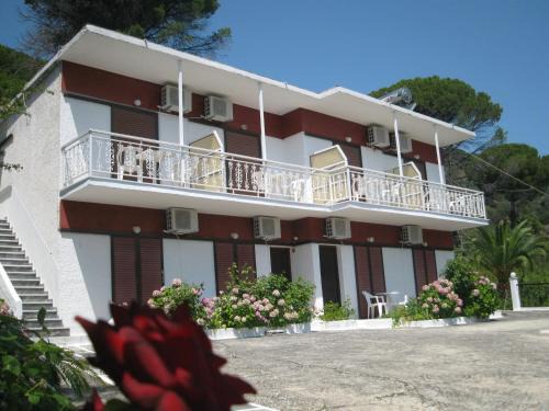 Agia Paraskevi Apartamento | Bellina Studios