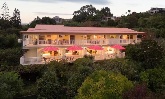 Russell Casa | Bellrock Lodge