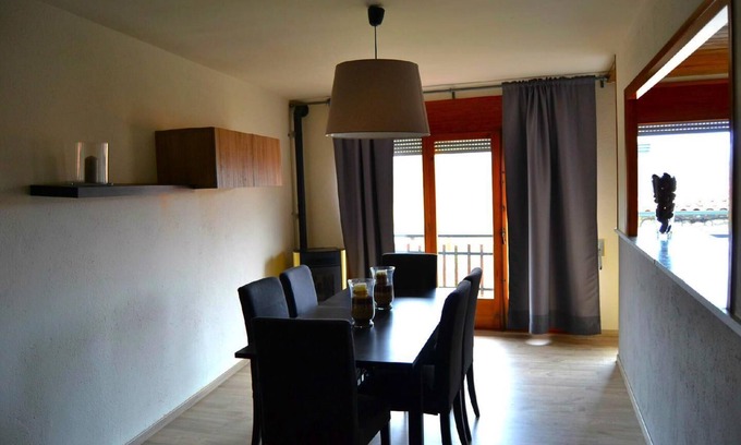 Bellver de Cerdanya Apartamento | BELLVER V - Tres Habitaciones Piso, Capacidad 5