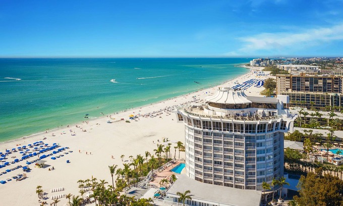 St. Pete Beach Hotel | Bellwether Beach Resort