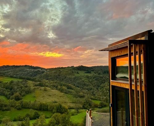 Boyeux-Saint-Jerome Casa | Belvédère du Haut Bugey - Refuge dans les cépages