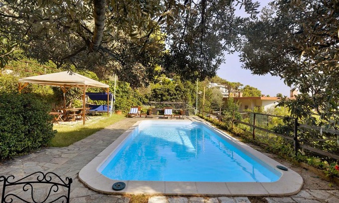Torre del Mare Apartamento | Belvedere su Bergeggi in Villa