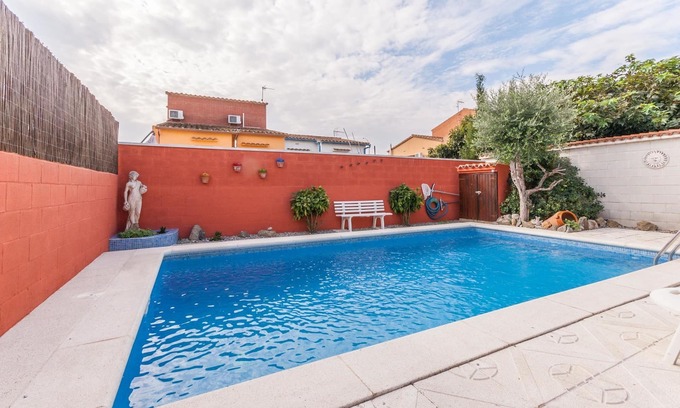 Castello d'Empuries Casa | Amplia casa de vacaciones con piscina privada