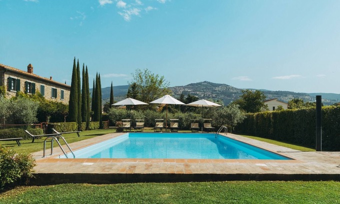 Camucia Otro | Casa de campo vintage en Cortona con piscina