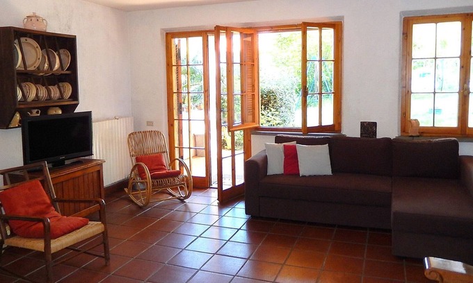 San Angelo Casa | Acogedora casa de vacaciones en Monteciccardo con jardín