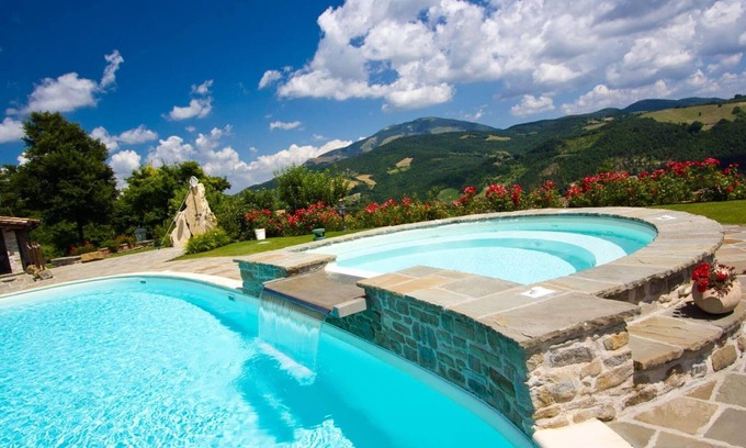 Apecchio Apartamento | Hermoso apartamento en Apecchio con una hermosa vista