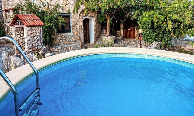 Casarano Casa | Villa con piscina privada y aire acondicionado