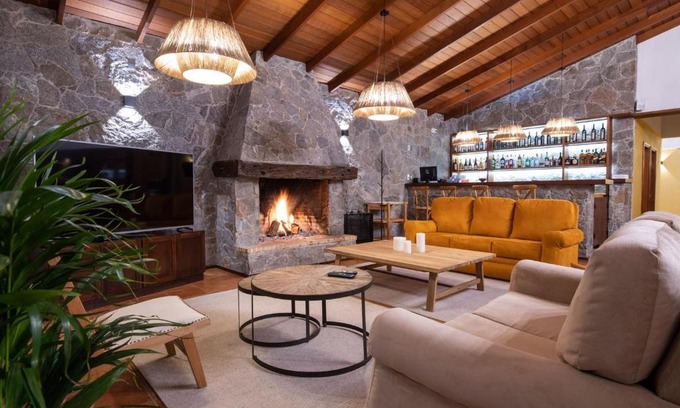 Carmelo Hotel | Bemar Carmelo Hotel