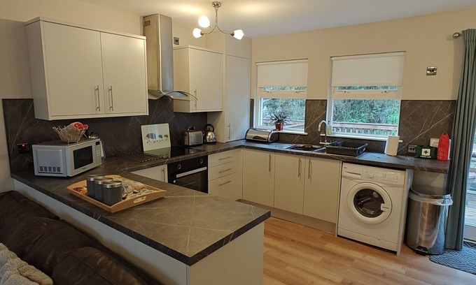 Tarbet Cabaña | Ben Reoch Cottage - Loch Lomond & Arrochar Alps