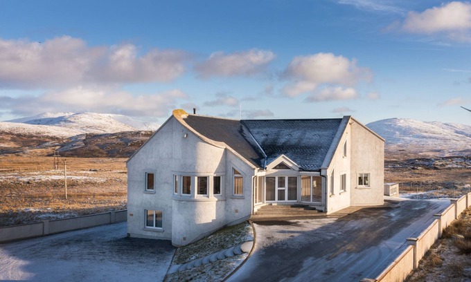 Aisgernis Casa | Benderloch House by Interhome
