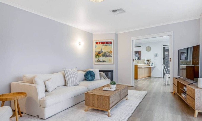 North Bendigo Casa | Bendigo Signature Accommodation on Garden Court