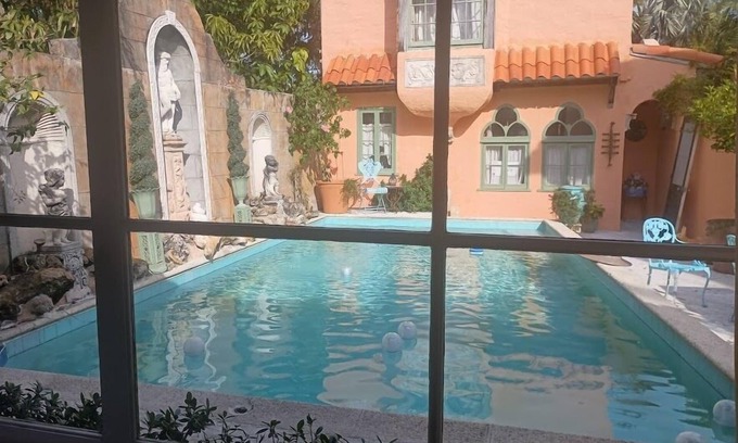 Northwood Shores Cama Y Desayuno | Benzel Mansion