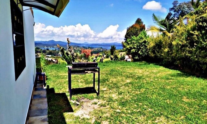 Guatape Apartamento | Berakah Spa & Rooms