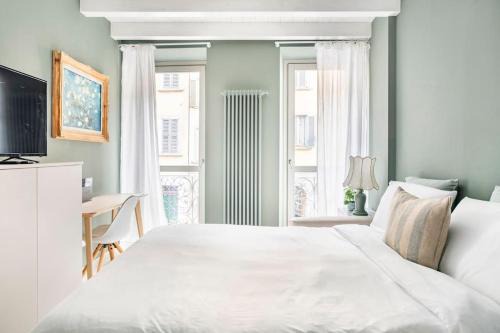 Borgo San Leonardo Apartamento | Bergamo Center [SUITE MIA] - Modern & Green + WiFi