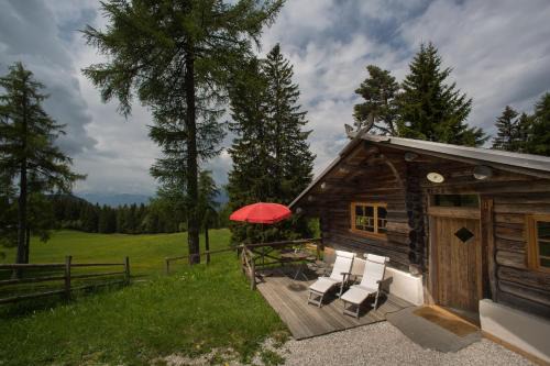Redagno Chalet De Esquí | Berghütte Sommerstall