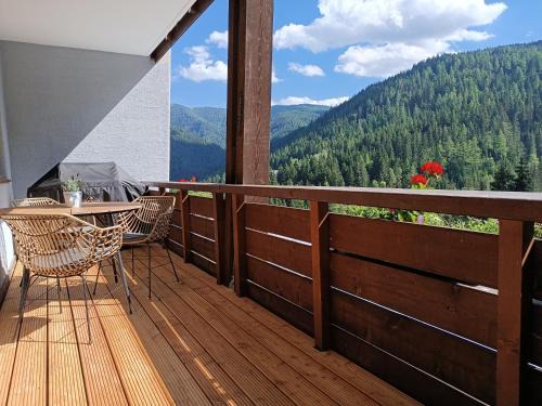 Sankt Georgen am Kreischberg Apartamento | Bergkristall Ruhe und Aussicht auf 1100m