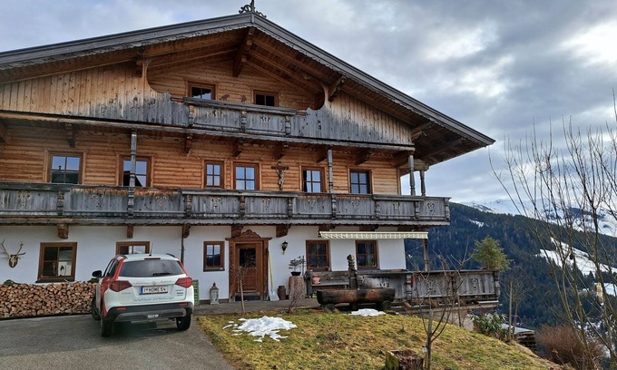 Sonnenberg Apartamento | Bergpanorama by Interhome