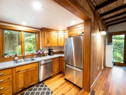 Canaan Casa | Berkshire Vacation Rentals: Private Cottage Come Enjoy Nature