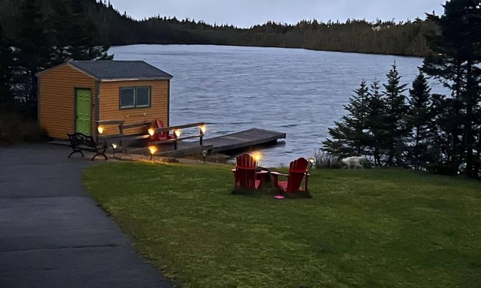 Terra Nova Casa | Bermuda Waterfront Ultimate Lakehouse Experience