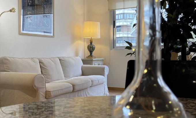 El Viso Apartamento | Bernabéu Loft Moderno Serrano