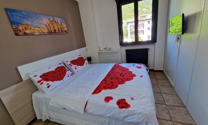 Tirano Apartamento | BERNINA STATION CENTRE APARTMENT - TIRANO