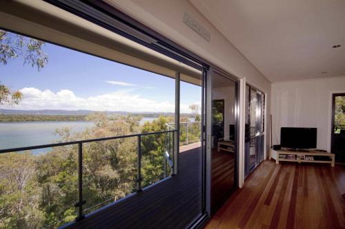Green Point Casa | Berringar - linen not included
