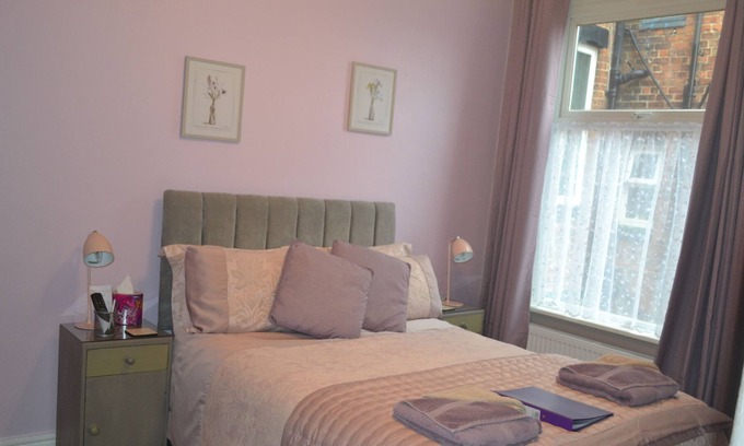 Rhyl Casa | Berwyn Guest House