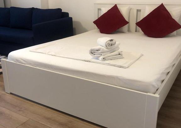 Otopeni Apartamento | Beside Airport