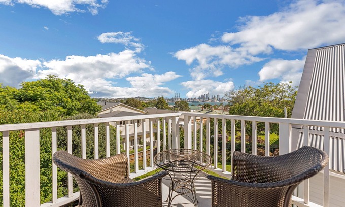Devonport Apartamento | Bespoke Stays - Merry Season Escape