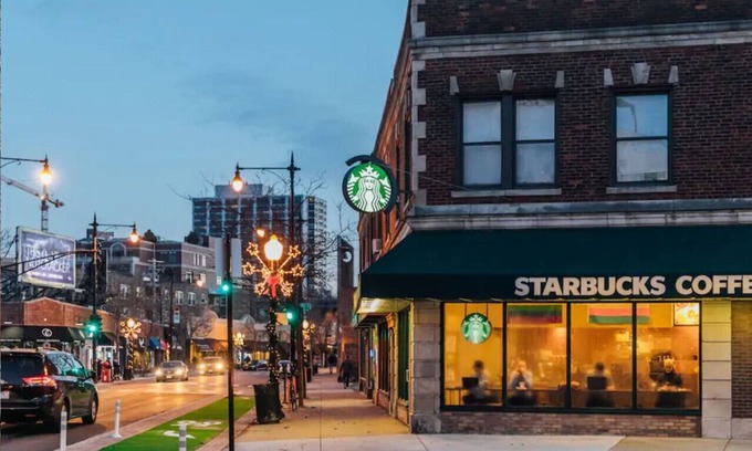 Boystown Apartamento | Best Deal 2BR Apartment in Lakeview