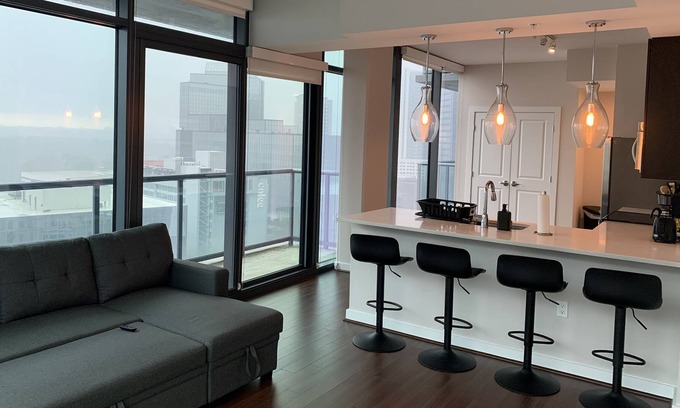 Lenox Apartamento | Best high rise apartment/ ATL view