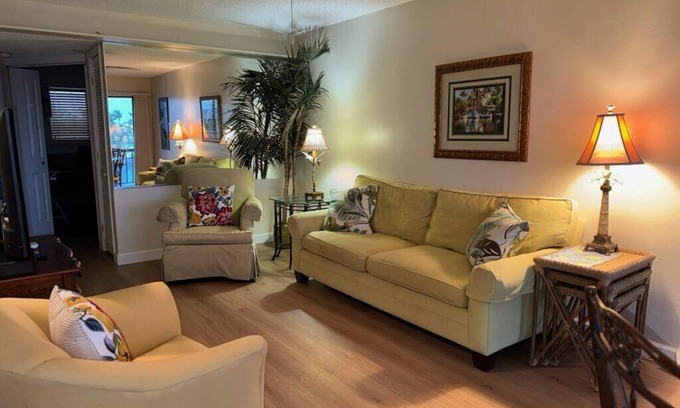 Shell Harbor Condominio | El secreto mejor guardado en Sanibel, la isla vive en su mejor momento.