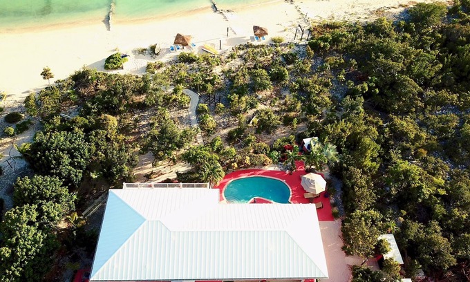 Juba Sound Villa | Villa Tropidero en la playa / piscina privada!