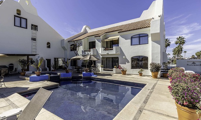 Centro Apartamento | BEST Location in Cabo Marina with Pool Access!