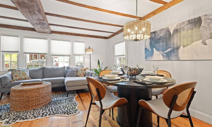 Marblehead Casa | Best location in Old Town home, 5 minutes to everything, enjoy the difference!