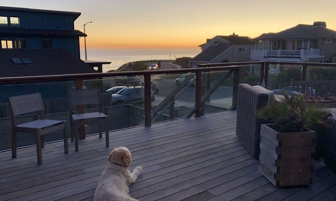 Westside Santa Cruz Casa | ¡LA MEJOR UBICACIÓN EN SANTA CRUZ! Vistas al mar y al atardecer Familia y mascotas