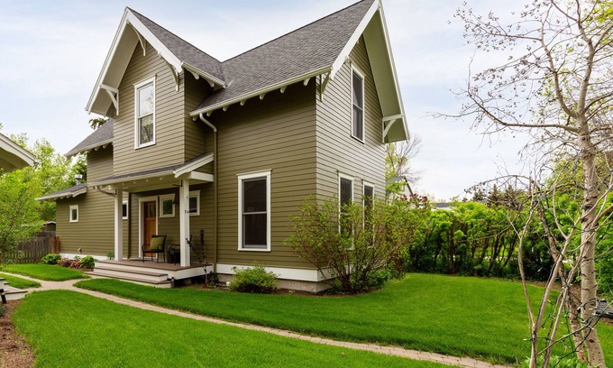 Bozeman Casa | TARIFAS REDUCIDAS EN OCT / NOV / DEC-¡Lo mejor del centro de Bozeman! 2 VRBO's en esta propiedad