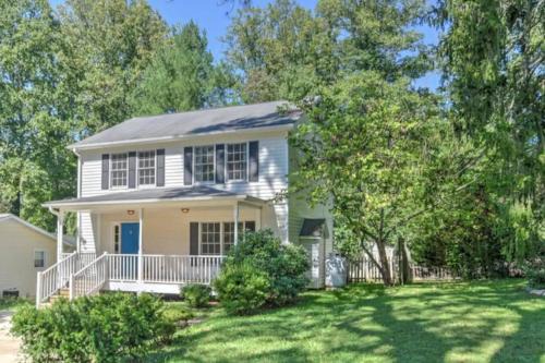 Royal Pines Casa | Best of the Blue Ridge by AvantStay A Location