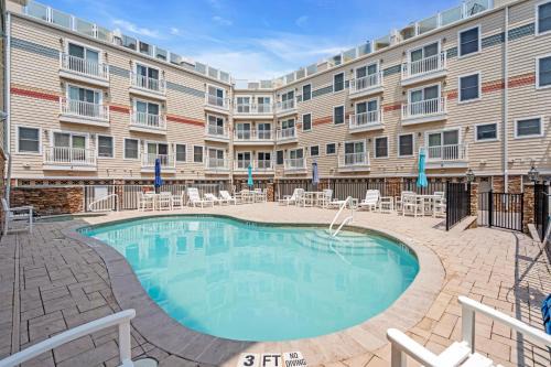 Seaside Heights Casa | Best Pool & Hot Tub Access, Steps To Beach