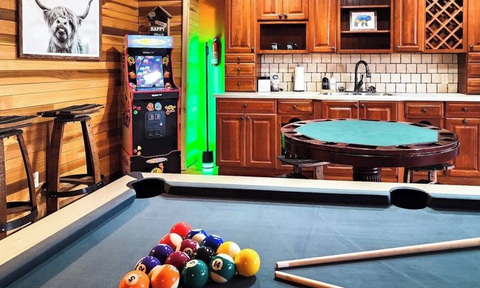 Laurelville Cabina | Best View in Hocking Hills~Hot Tub~Games~Fire Pit