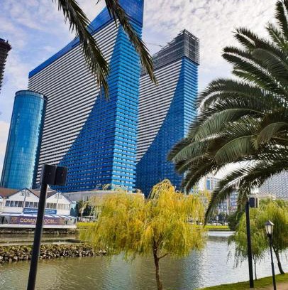 New Boulevard Hotel | Best View Orbi