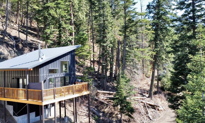 Joseph Chalet De Esquí | Best Views at Wallowa Lake- Chalet South