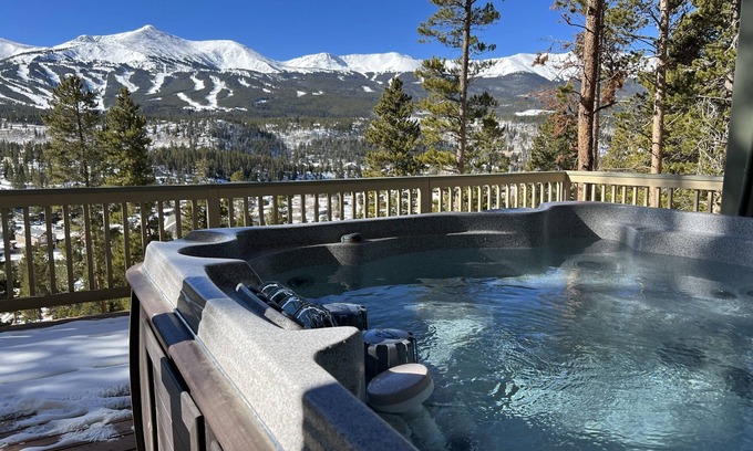 Huron Heights Casa | BEST views in Breck! A+ for comfortable and cleanliness