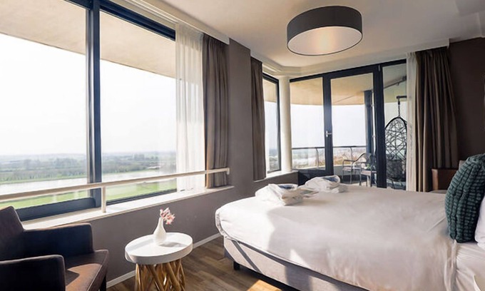 Wageningen Casa | Best Wageningen Haven w/Spa & Dining | River Valley & De Hoge Veluwe Nearby
