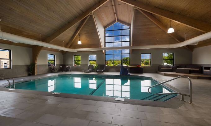 Battle Creek Hotel | Best Western Executive Inn