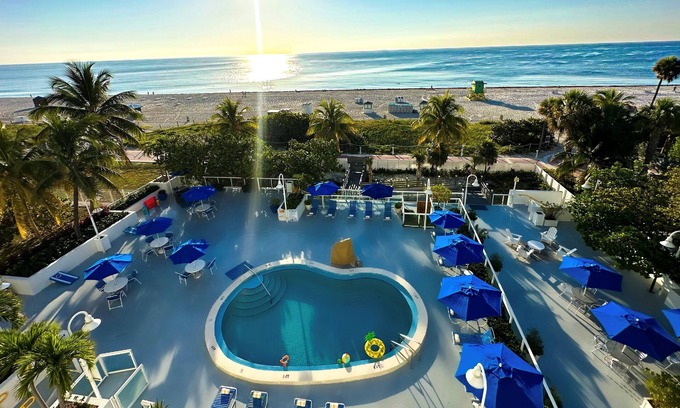 Mid Beach Hotel | Best Western Plus Atlantic Beach Resort