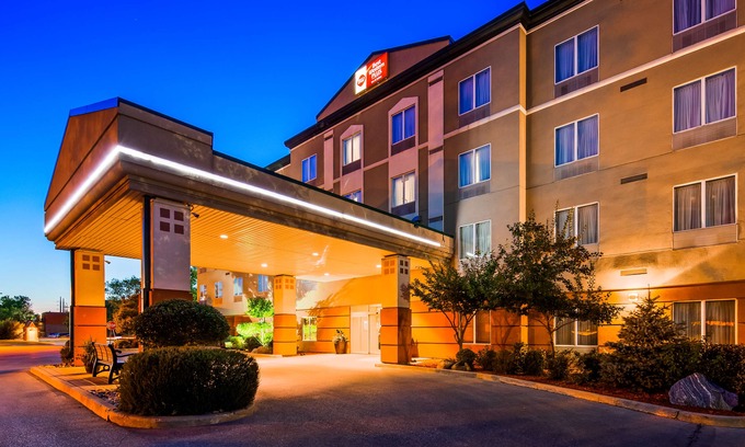 Fort Gary Hotel | Best Western Plus Pembina Inn & Suites