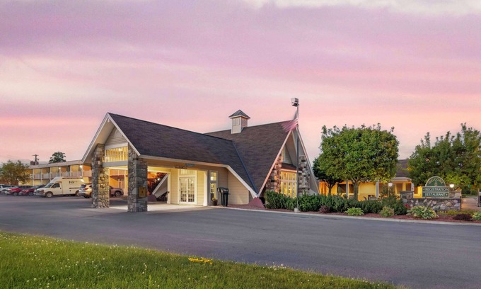 Plattsburgh Hotel | Best Western Plus Plattsburgh